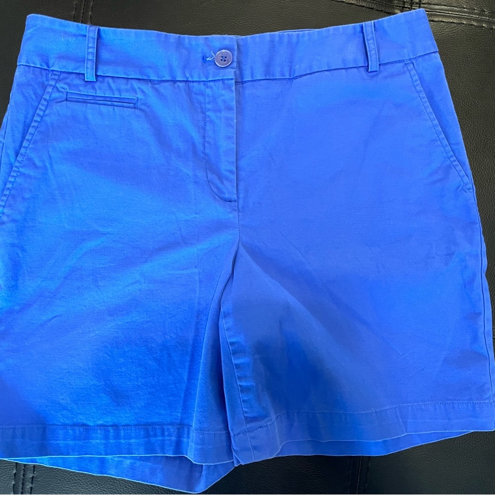 Talbots shorts Blue Solid Mid-Length bottoms Women’s Size 6